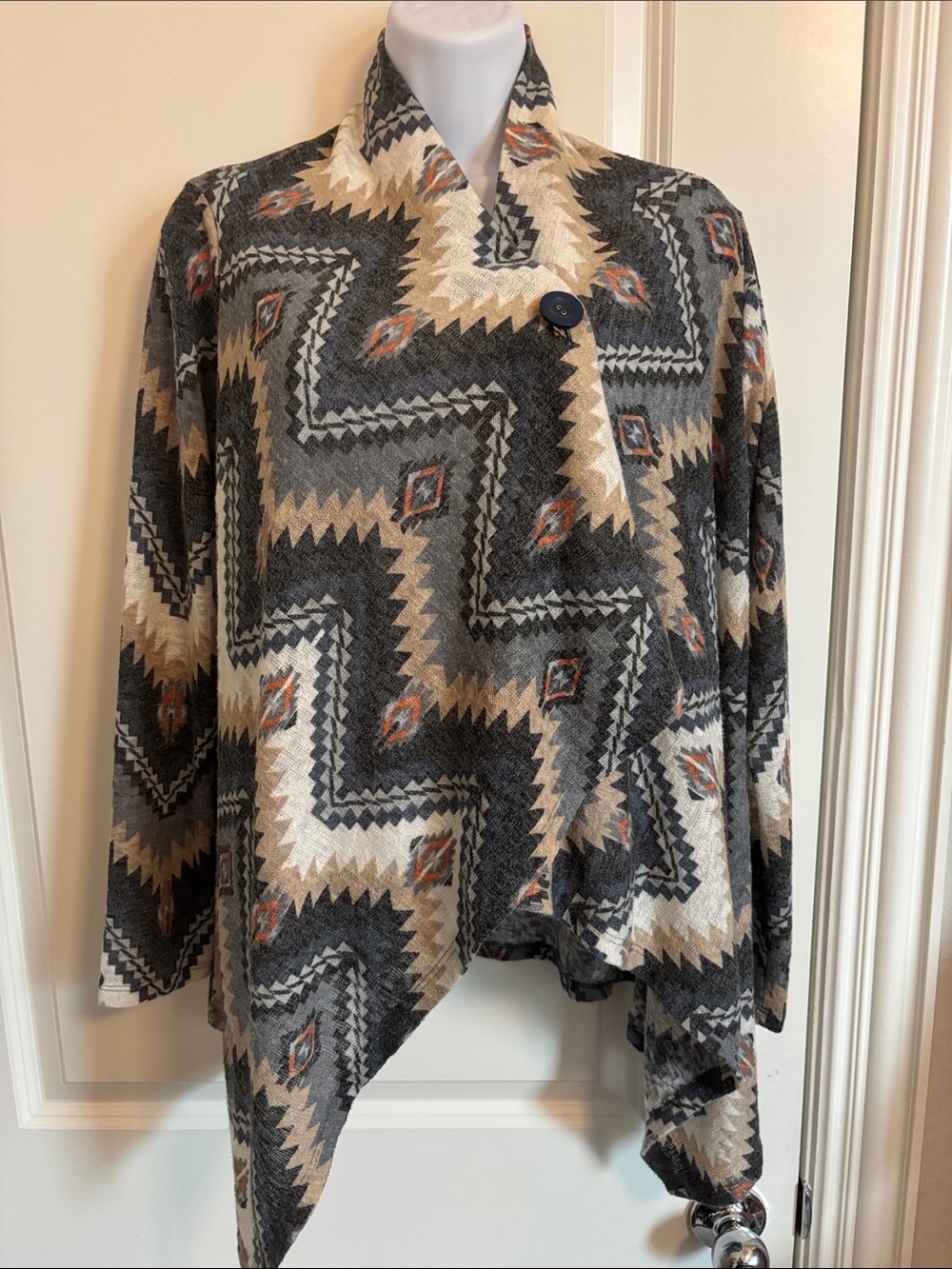 Bobeau Open-Front Geometric Shawl Sweater - Gray & Cream L #170Sw
